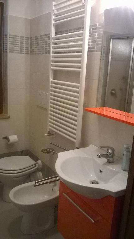 La Casetta Del Muratore Recanati Bagian luar foto